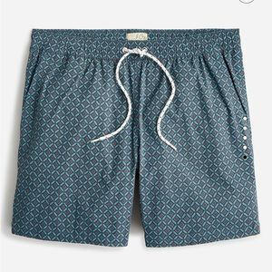 J.Crew 6'' stretch swim trunk in print Large